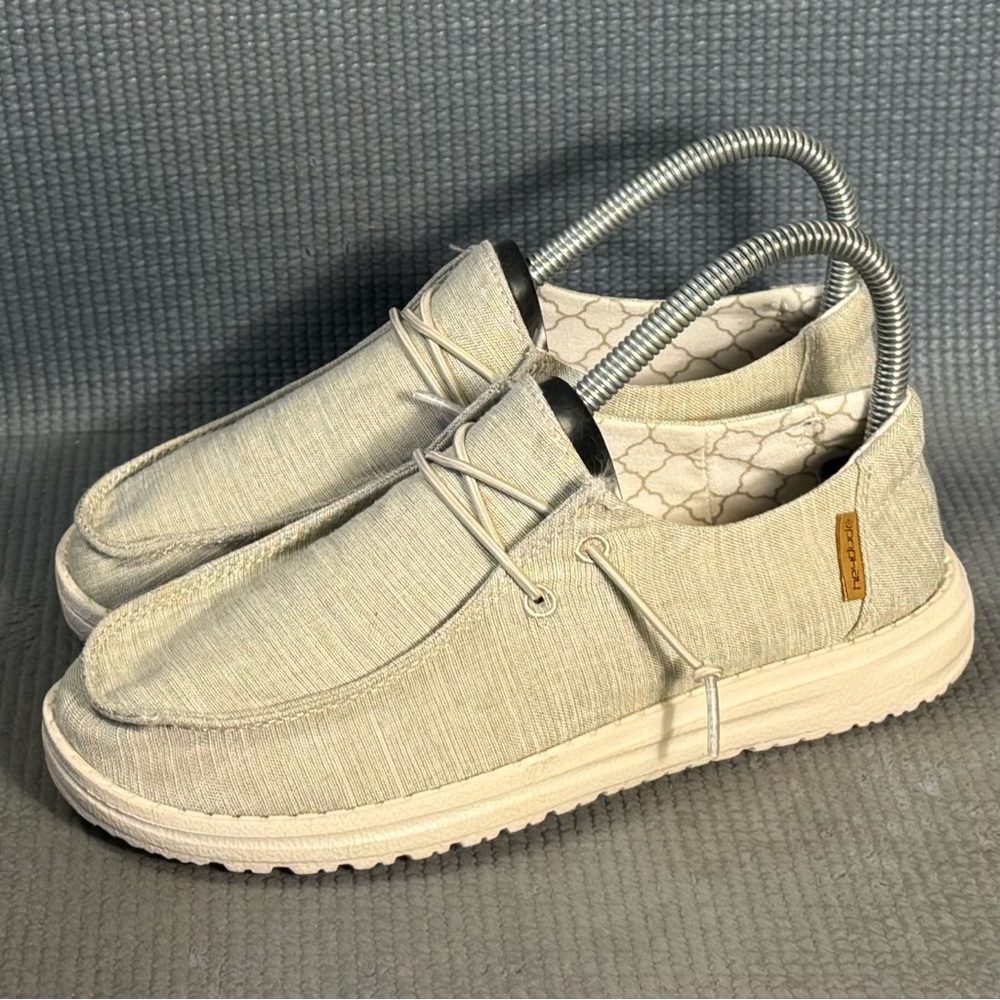 Hey Dude Wendy‎ Youth Linen Beige Comfort Slip On Shoes Size 4Y Sz 5 Women